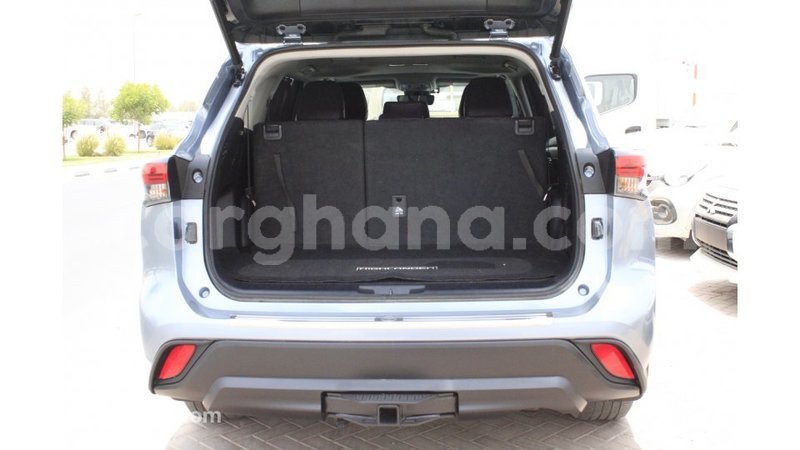 Big with watermark toyota highlander ashanti import dubai 48925