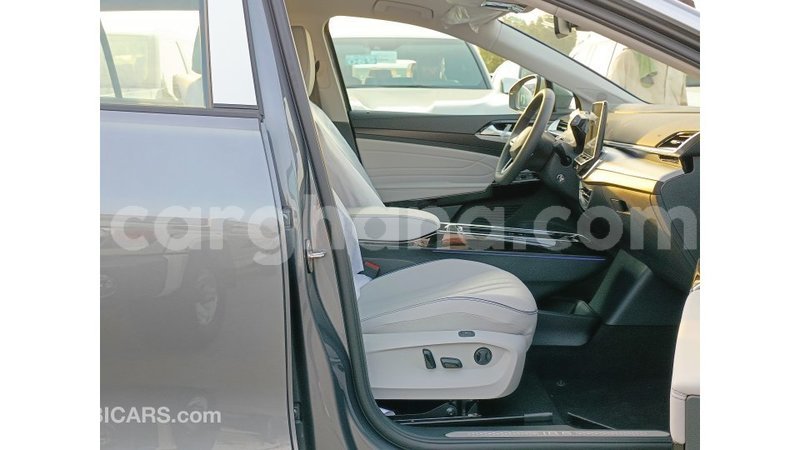 Big with watermark volkswagen beetle ashanti import dubai 48927