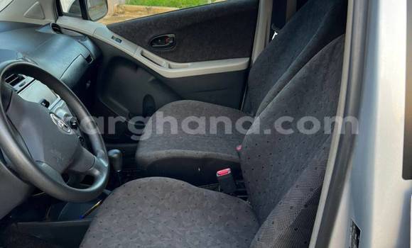 Sayi Na hannu Toyota Vitz Azurfa Mota in Accra a Greater Accra Sayi Na hannu Toyota Vitz Azurfa Mota in Accra a Greater Accra