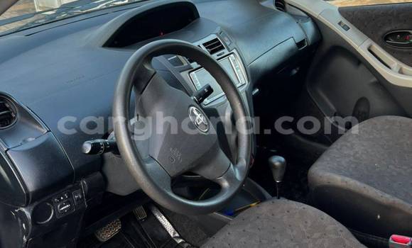 Sayi Na hannu Toyota Vitz Azurfa Mota in Accra a Greater Accra Sayi Na hannu Toyota Vitz Azurfa Mota in Accra a Greater Accra