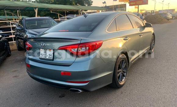Sayi Na hannu Hyundai Sonata Blue Mota in Accra a Greater Accra