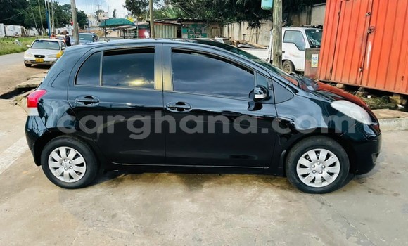 Ra Àlòkù Toyota Vitz Black Ọkọ̀ in Accra ni Greater Accra