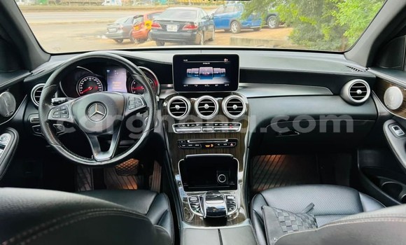 Sayi Na hannu Mercedes‒Benz GLC White Mota in Accra a Greater Accra Sayi Na hannu Mercedes‒Benz GLC White Mota in Accra a Greater Accra