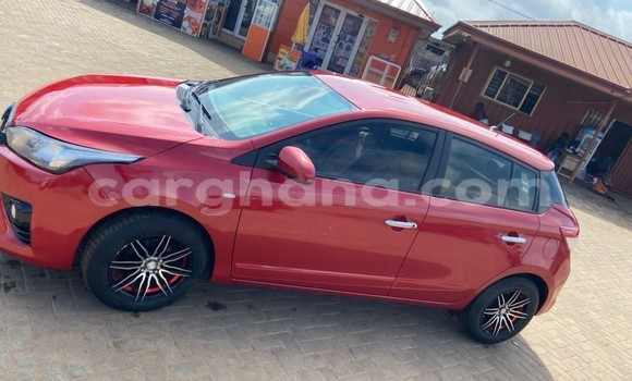 Sayi Na hannu Toyota Yaris Red Mota in Abetifi a Gabas Sayi Na hannu Toyota Yaris Red Mota in Abetifi a Gabas