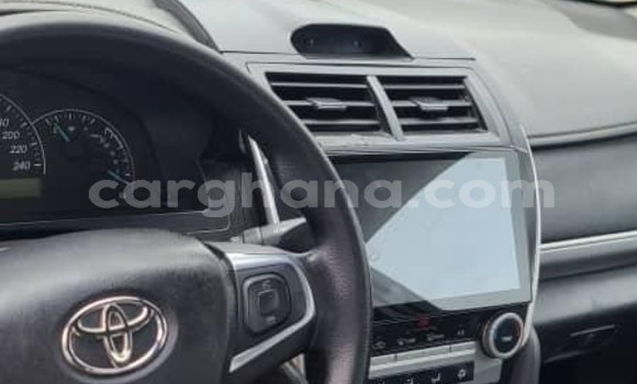 Sayi Na hannu Toyota Camry Azurfa Mota in Accra a Greater Accra Sayi Na hannu Toyota Camry Azurfa Mota in Accra a Greater Accra