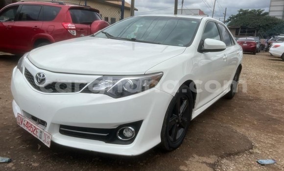 Buy Used Toyota Camry White Car in Accra in Greater Accra