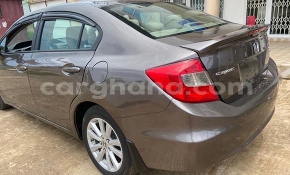 Sayi Na hannu Honda Civic Brown Mota in Accra a Greater Accra Sayi Na hannu Honda Civic Brown Mota in Accra a Greater Accra