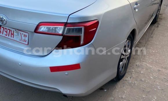 Sayi Na hannu Toyota Camry Azurfa Mota in Accra a Greater Accra Sayi Na hannu Toyota Camry Azurfa Mota in Accra a Greater Accra