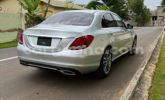 Sayi Na hannu Mercedes‒Benz C–Class Azurfa Mota in Accra a Greater Accra Sayi Na hannu Mercedes‒Benz C–Class Azurfa Mota in Accra a Greater Accra