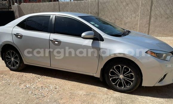 Sayi Na hannu Toyota Corolla Azurfa Mota in Accra a Greater Accra Sayi Na hannu Toyota Corolla Azurfa Mota in Accra a Greater Accra