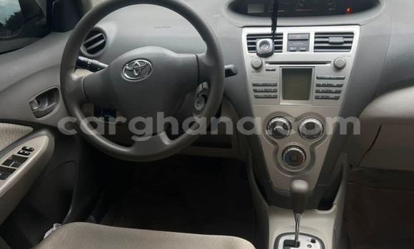 Sayi Na hannu Toyota Belta White Mota in Accra a Greater Accra Sayi Na hannu Toyota Belta White Mota in Accra a Greater Accra