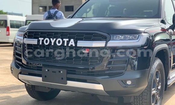Ra Àlòkù Toyota Land Cruiser Black Ọkọ̀ in Ada ni Oorun