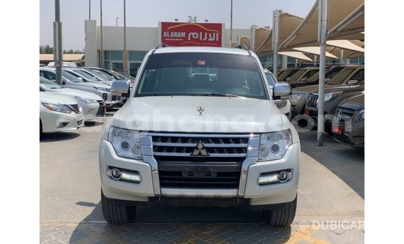 Sayi Imported Mitsubishi Pajero White Mota in Import - Dubai a Ashanti Sayi Imported Mitsubishi Pajero White Mota in Import - Dubai a Ashanti