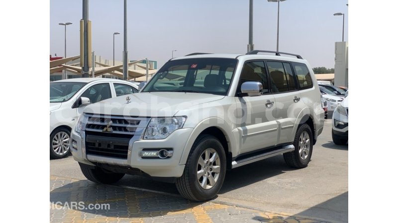 Big with watermark mitsubishi pajero ashanti import dubai 49004