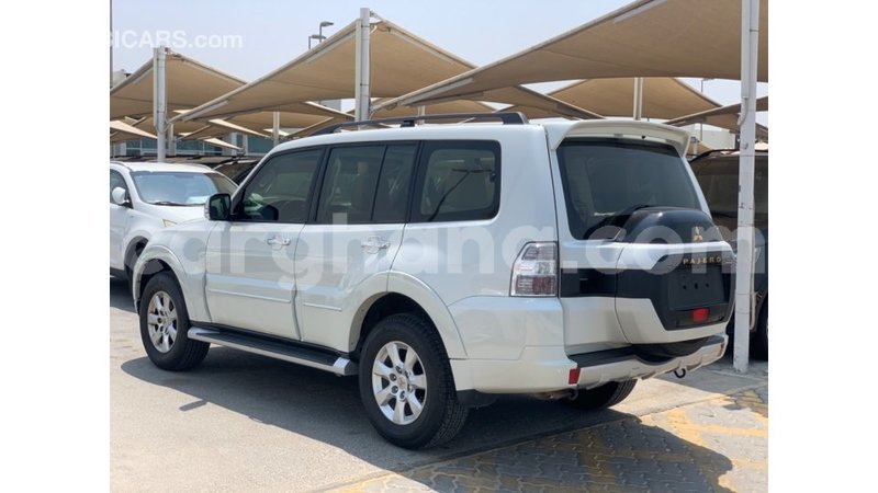 Big with watermark mitsubishi pajero ashanti import dubai 49004