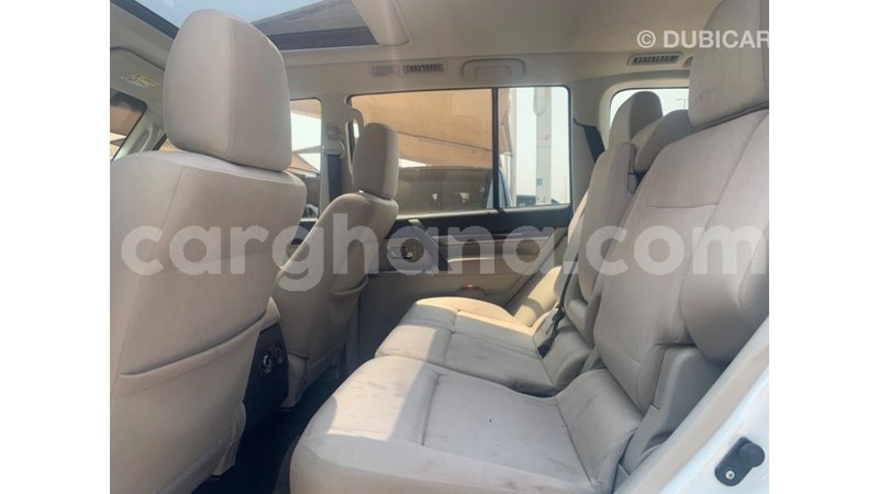 Big with watermark mitsubishi pajero ashanti import dubai 49004