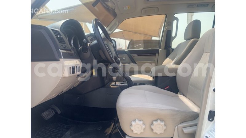 Big with watermark mitsubishi pajero ashanti import dubai 49004