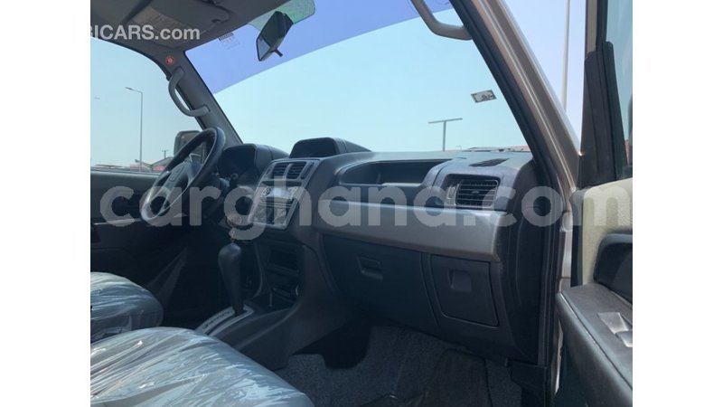 Big with watermark mitsubishi pajero ashanti import dubai 49005