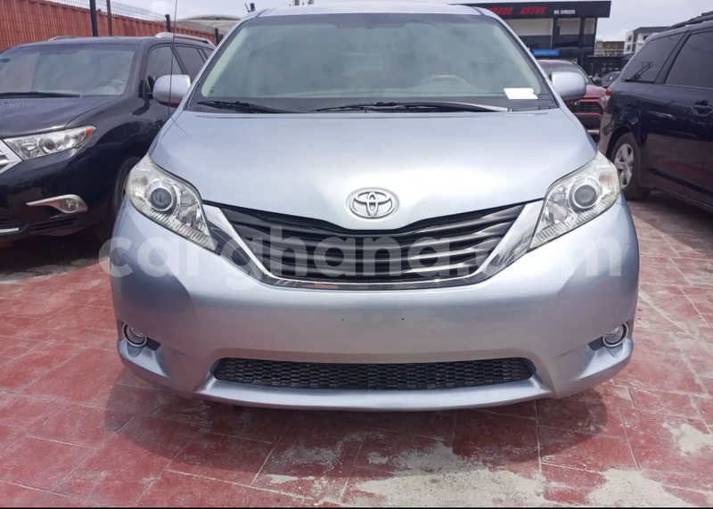 Big with watermark toyota sienna greater accra accra 49029