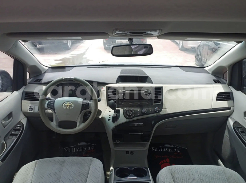 Big with watermark toyota sienna greater accra accra 49029