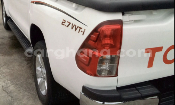 Buy Used Toyota Hilux White Car in Accra in Greater Accra Buy Used Toyota Hilux White Car in Accra in Greater Accra