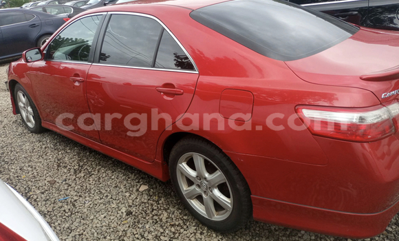 Sayi Na hannu Toyota Camry Red Mota in Accra a Greater Accra Sayi Na hannu Toyota Camry Red Mota in Accra a Greater Accra