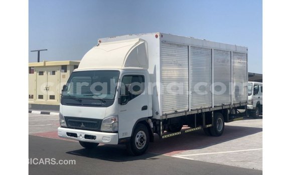 Ra Imported Mitsubishi i funfun Ọkọ̀ in Import - Dubai ni Ashanti Ra Imported Mitsubishi i funfun Ọkọ̀ in Import - Dubai ni Ashanti