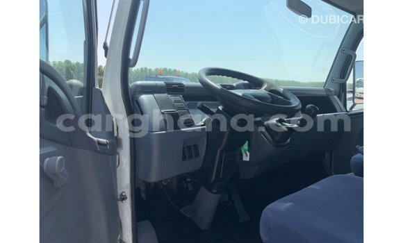 Ra Imported Mitsubishi i funfun Ọkọ̀ in Import - Dubai ni Ashanti Ra Imported Mitsubishi i funfun Ọkọ̀ in Import - Dubai ni Ashanti