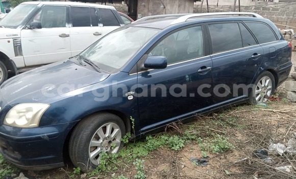 Buy Used Toyota Avensis Blue Car in Abetifi in Eastern