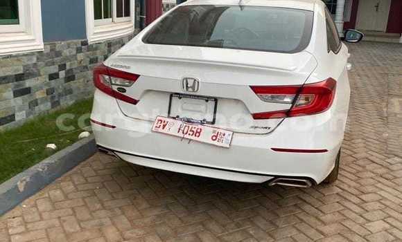 Buy Used Honda Accord White Car in Accra in Greater Accra Buy Used Honda Accord White Car in Accra in Greater Accra