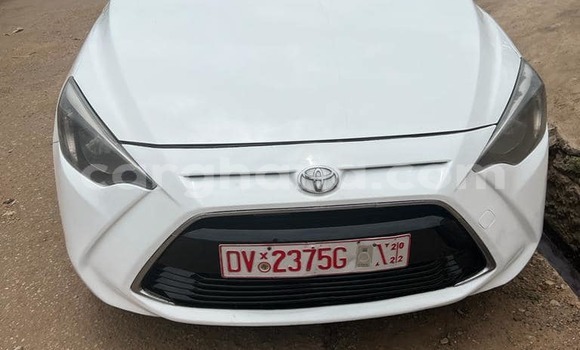 Buy Used Toyota Yaris White Car in Accra in Greater Accra