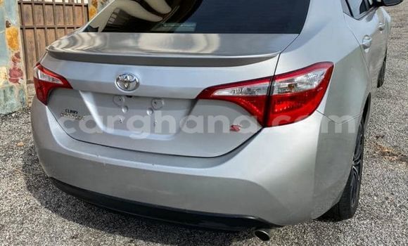 Sayi Na hannu Toyota Corolla Azurfa Mota in Accra a Greater Accra Sayi Na hannu Toyota Corolla Azurfa Mota in Accra a Greater Accra
