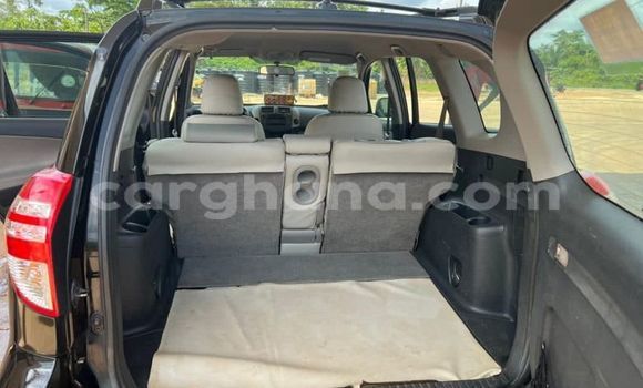 Sayi Na hannu Toyota RAV4 Black Mota in Accra a Greater Accra Sayi Na hannu Toyota RAV4 Black Mota in Accra a Greater Accra