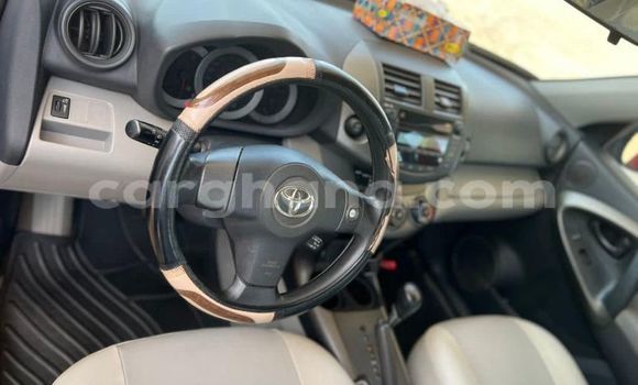 Sayi Na hannu Toyota RAV4 Black Mota in Accra a Greater Accra Sayi Na hannu Toyota RAV4 Black Mota in Accra a Greater Accra