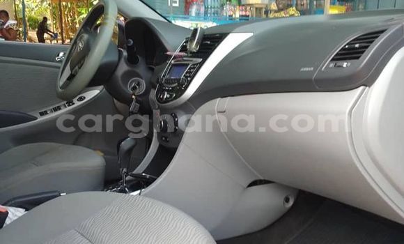 Sayi Na hannu Hyundai Accent Red Mota in Accra a Greater Accra Sayi Na hannu Hyundai Accent Red Mota in Accra a Greater Accra
