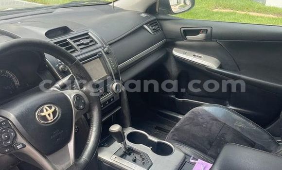 Sayi Na hannu Toyota Camry Black Mota in Accra a Greater Accra Sayi Na hannu Toyota Camry Black Mota in Accra a Greater Accra