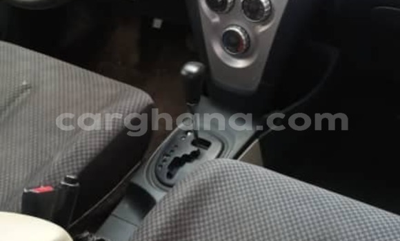 Sayi Na hannu Toyota Yaris Azurfa Mota in Accra a Greater Accra Sayi Na hannu Toyota Yaris Azurfa Mota in Accra a Greater Accra