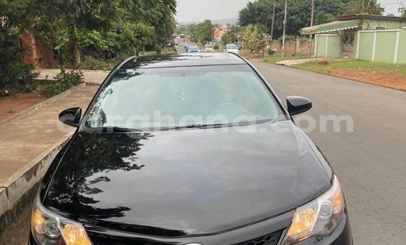 Ra Àlòkù Toyota Camry Black Ọkọ̀ in Accra ni Greater Accra