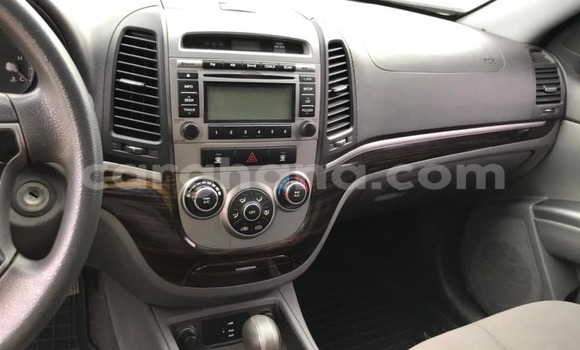 Sayi Na hannu Hyundai Santa Fe Blue Mota in Accra a Greater Accra Sayi Na hannu Hyundai Santa Fe Blue Mota in Accra a Greater Accra