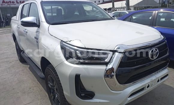 Buy Used Toyota Hilux Black Car in Accra in Greater Accra Buy Used Toyota Hilux Black Car in Accra in Greater Accra