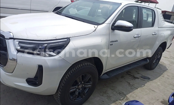 Buy Used Toyota Hilux Black Car in Accra in Greater Accra Buy Used Toyota Hilux Black Car in Accra in Greater Accra