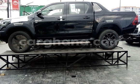 Sayi Na hannu Toyota Hilux Black Mota in Accra a Greater Accra Sayi Na hannu Toyota Hilux Black Mota in Accra a Greater Accra