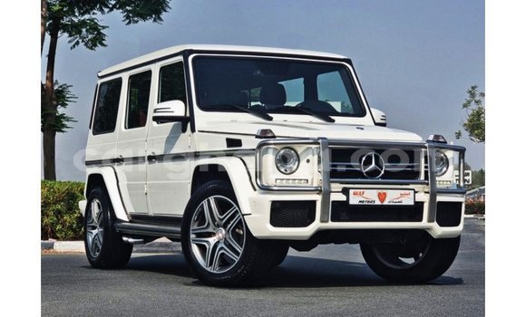 Sayi Imported Mercedes-Benz A200 White Mota in Import - Dubai a Ashanti