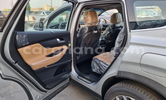 Buy Used Hyundai Santa Fe Silver Car in Accra in Greater Accra Buy Used Hyundai Santa Fe Silver Car in Accra in Greater Accra