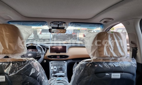 Buy Used Hyundai Santa Fe Silver Car in Accra in Greater Accra Buy Used Hyundai Santa Fe Silver Car in Accra in Greater Accra