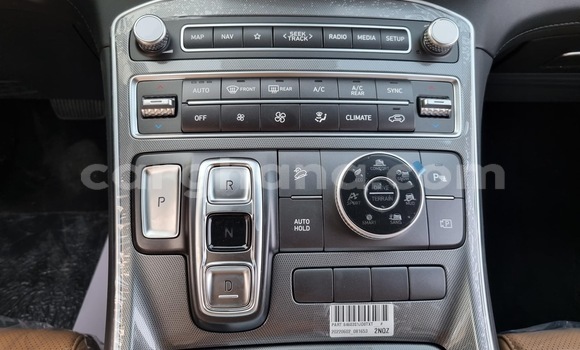Buy Used Hyundai Santa Fe Silver Car in Accra in Greater Accra Buy Used Hyundai Santa Fe Silver Car in Accra in Greater Accra
