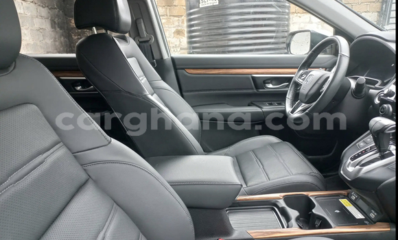 Sayi Na hannu Honda CR–V White Mota in Accra a Greater Accra Sayi Na hannu Honda CR–V White Mota in Accra a Greater Accra