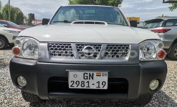 Buy Used Nissan Hardbody White Car in Accra in Greater Accra