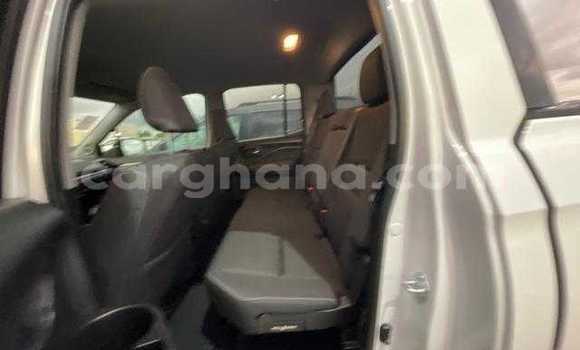 Buy Used Honda Ridgeline White Car in Accra in Greater Accra Buy Used Honda Ridgeline White Car in Accra in Greater Accra