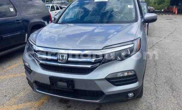 Sayi Na hannu Honda Pilot Azurfa Mota in Accra a Greater Accra